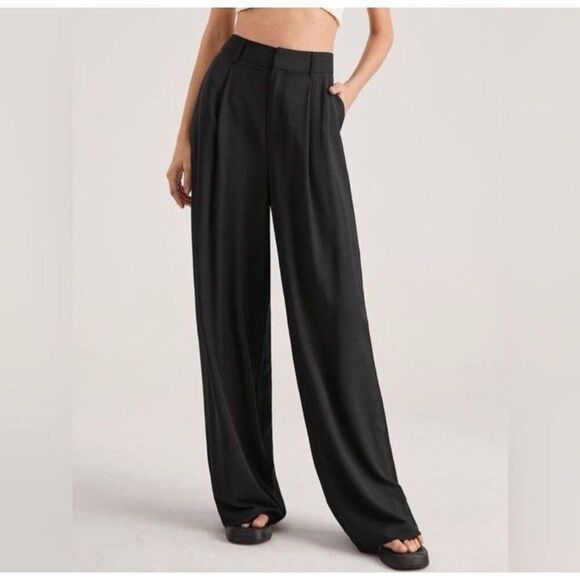 Commense NWT Black Minimalist Office Fall Chic Middle Waist Pleated Tapered Pant - Picture 1 of 12
